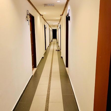 D Lima Beach Inn Пантай Ченанг Екстериор снимка